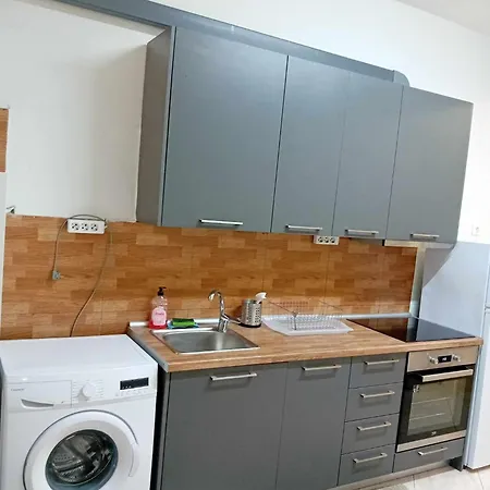 Comfy Studio In The Center * Thessaloniki