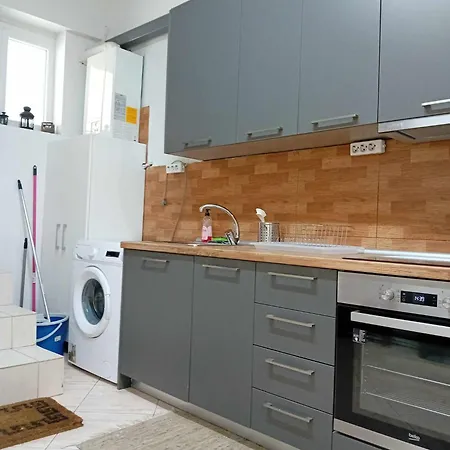 Apartment Comfy Studio In The Center Thessaloniki